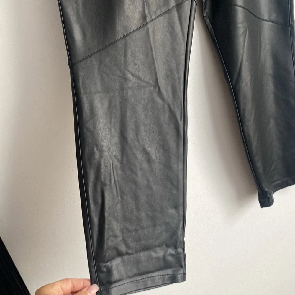 Topshop Black Faux Leather High Waisted Pants Size 8 - Picture 4 of 8